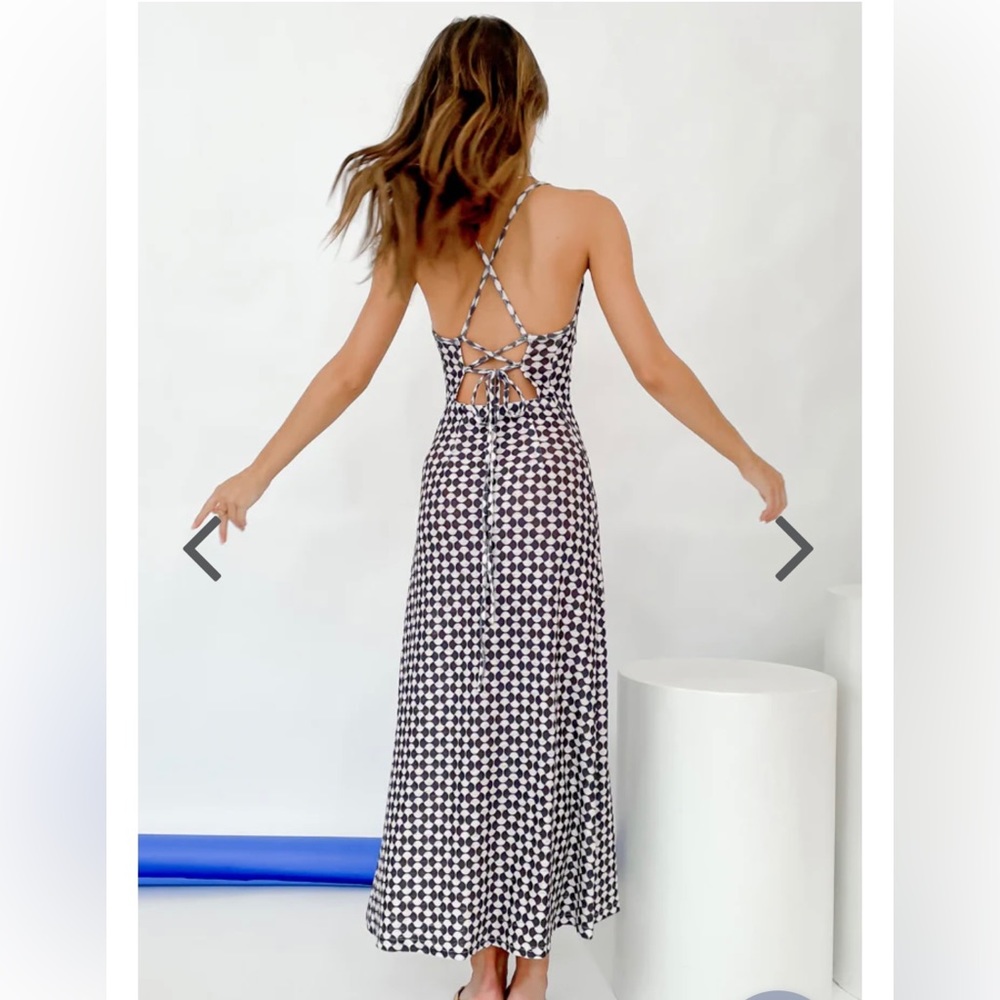 VRG GRL - Don’t Look Back Midi Dress
